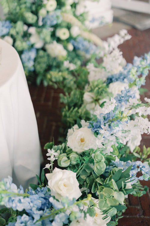 The Anastasia Aisle flowers