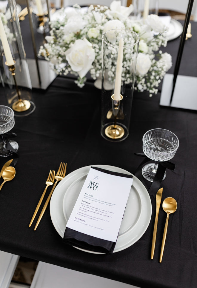 Baby’s Breath Table & Aisle flowers